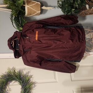 Virginia Tech Hokies windbreaker w/ pocket in the back